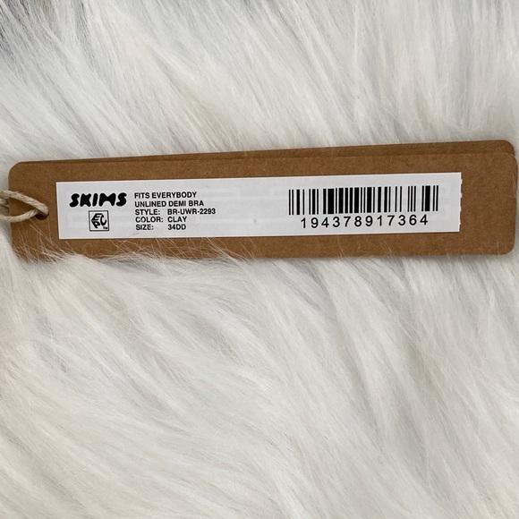 SKIMS fits everybody unlined Demi bra 34 DD color clay - Picture 7 of 7